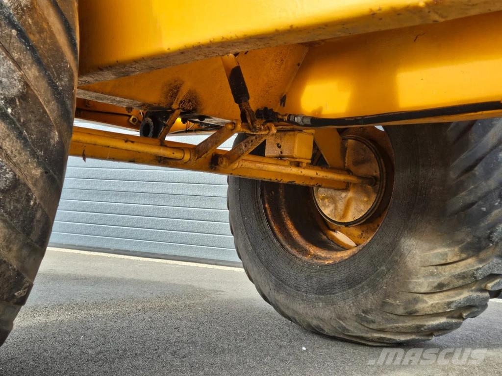 Schuitemaker Silagekipwagen ماكينات منفعة عامة