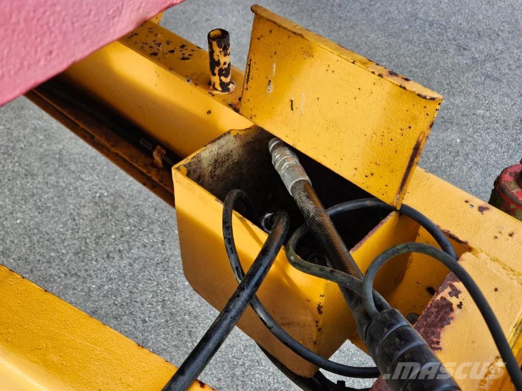 Schuitemaker Silagekipwagen ماكينات منفعة عامة