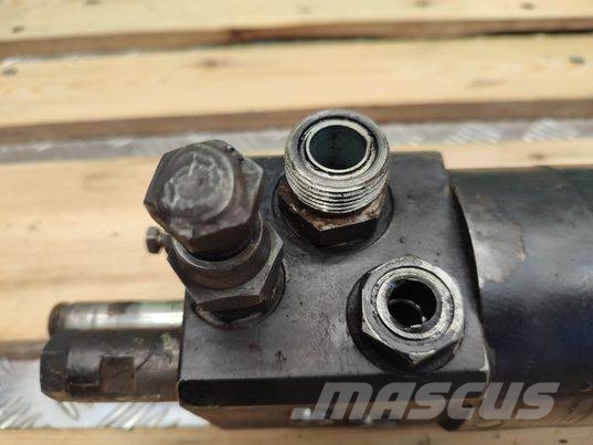 John Deere 3220 (AZ71406) hydraulic battery Hydraulika