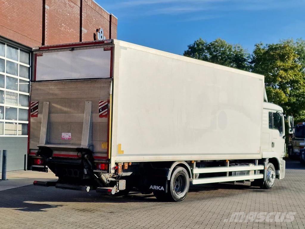 MAN TGM 15.290 - 4x2 - full air - loadlift - euro 6 - ボックスボディー、ウイング、箱車