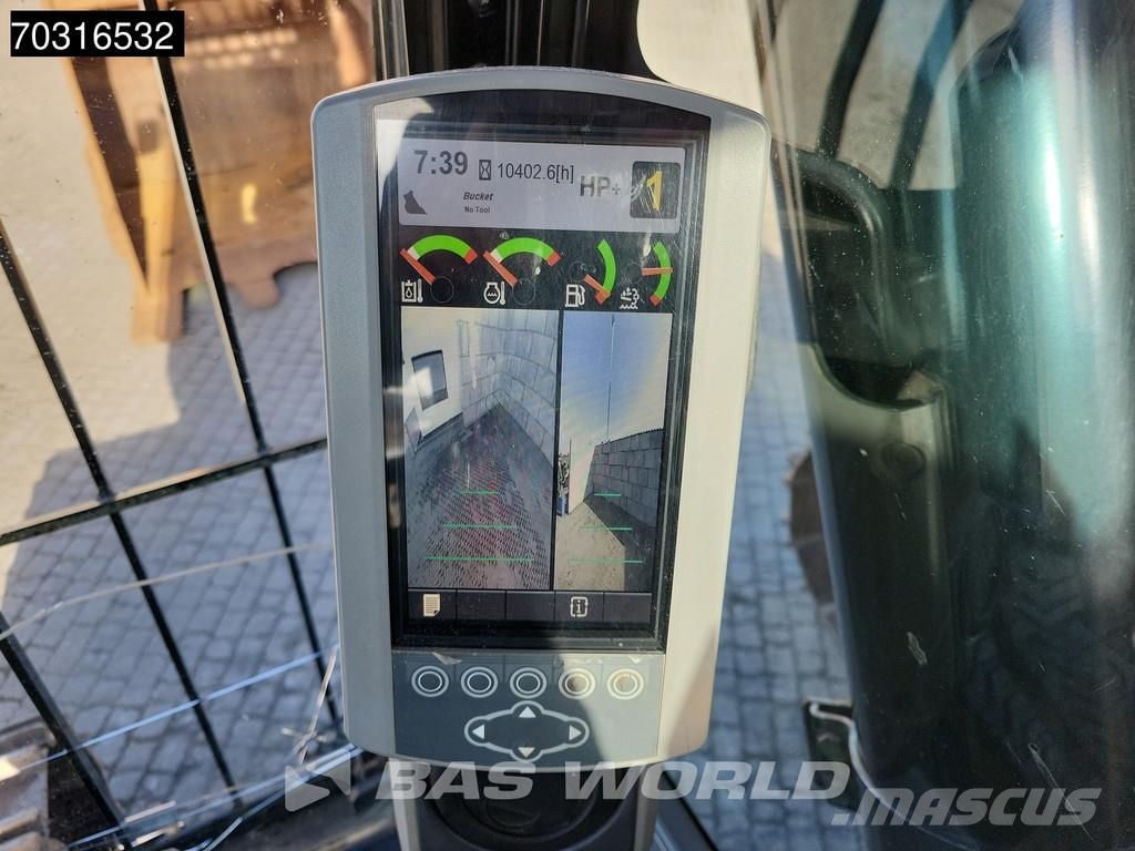 CAT 352 F حفارات زحافة