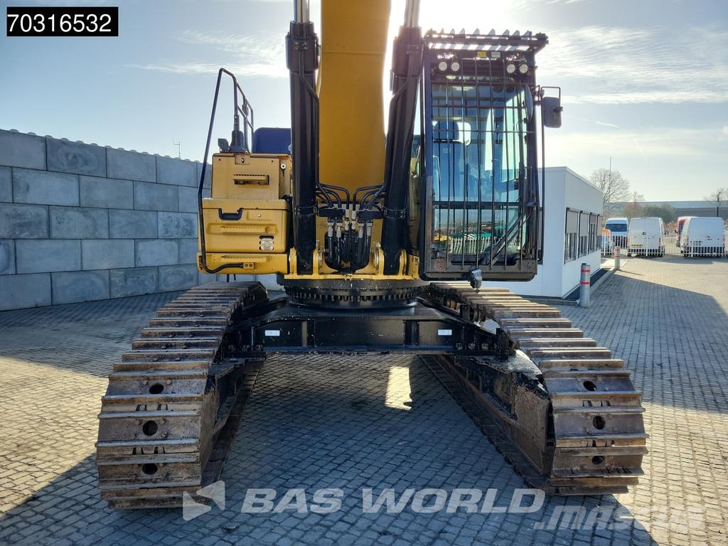 CAT 352 F حفارات زحافة