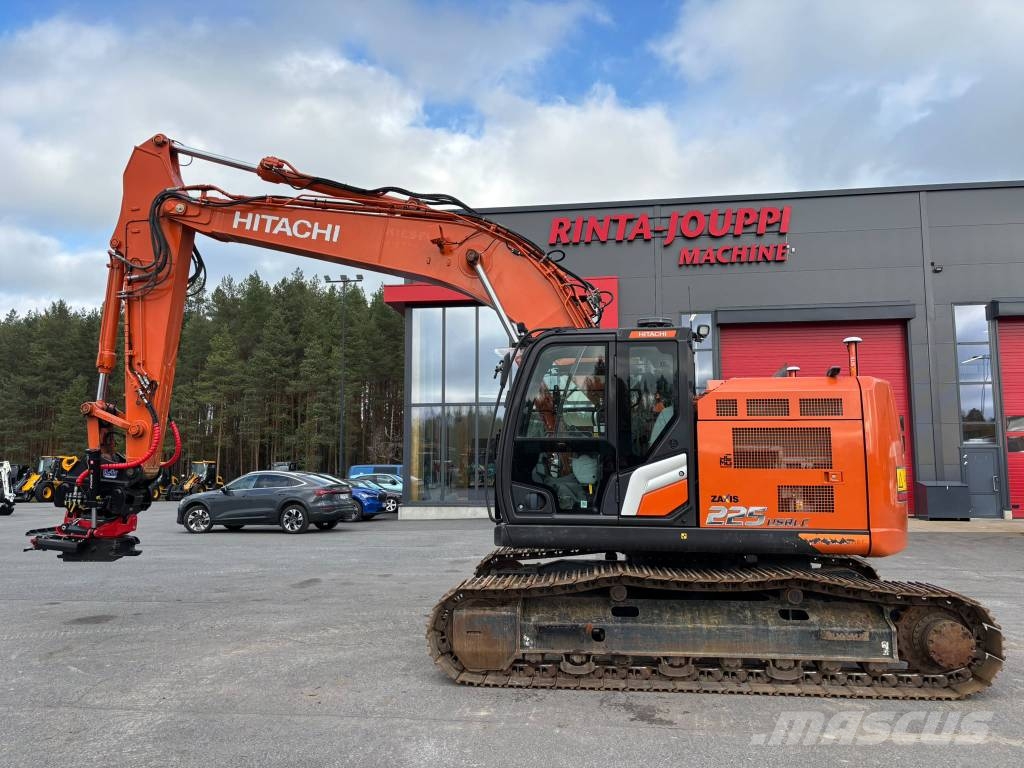 Hitachi ZX 225 US R LC-7 / 3D, Rototilt, Rasvari, Lämmitin Telakaivukoneet