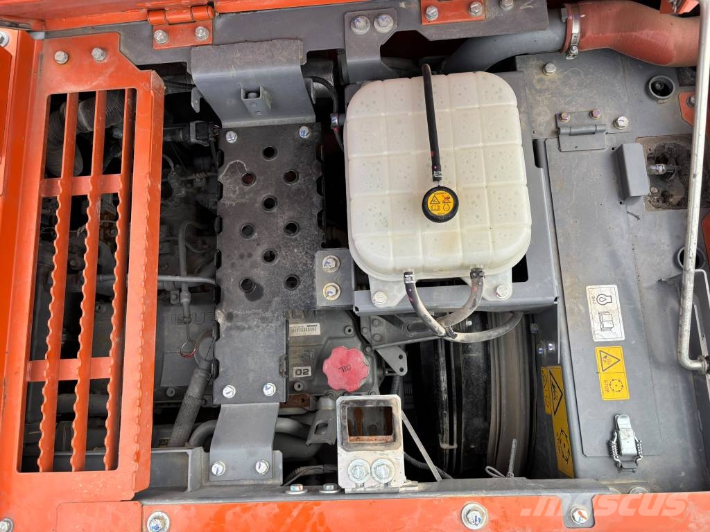 Hitachi ZX 225 US R LC-7 / 3D, Rototilt, Rasvari, Lämmitin Telakaivukoneet