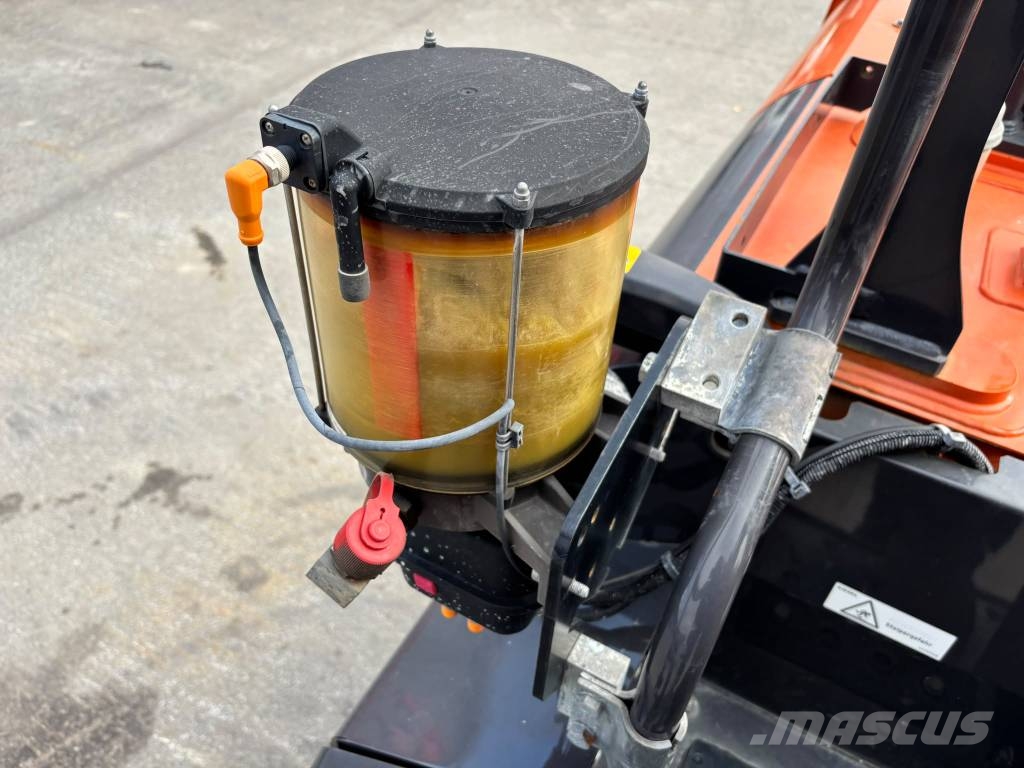 Hitachi ZX 225 US R LC-7 / 3D, Rototilt, Rasvari, Lämmitin Telakaivukoneet