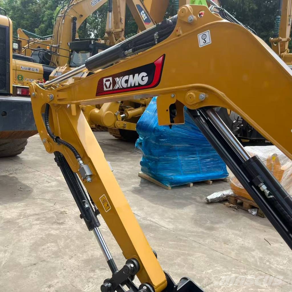 XCMG XE27U Lánctalpas kotrók