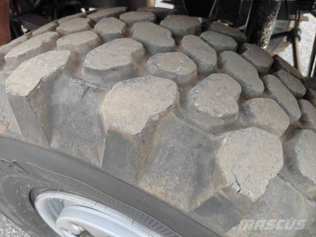 MAN L2000 4x4 10.220 + Army Shelter container شاحنات قلابة