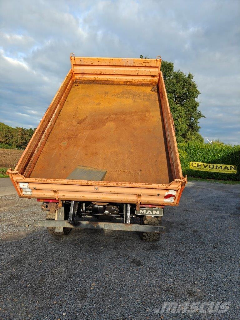 MAN L2000 4x4 10.220 + Army Shelter container شاحنات قلابة