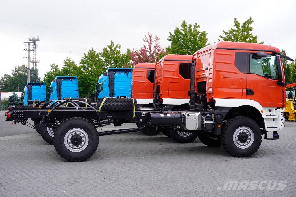 MAN TGM 18.250 4x4/ chassis 520 cm/ no mileage/3 units Nákladné vozidlá bez nadstavby