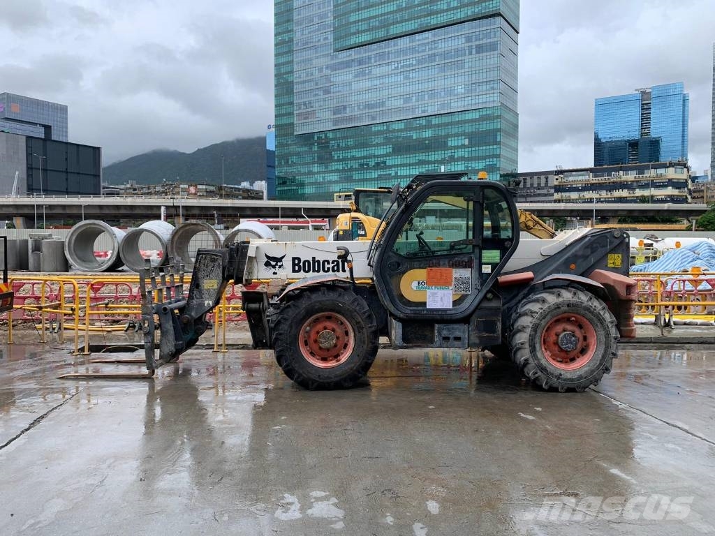 Bobcat Telehandler T40180 テレスコーピックハンドラー