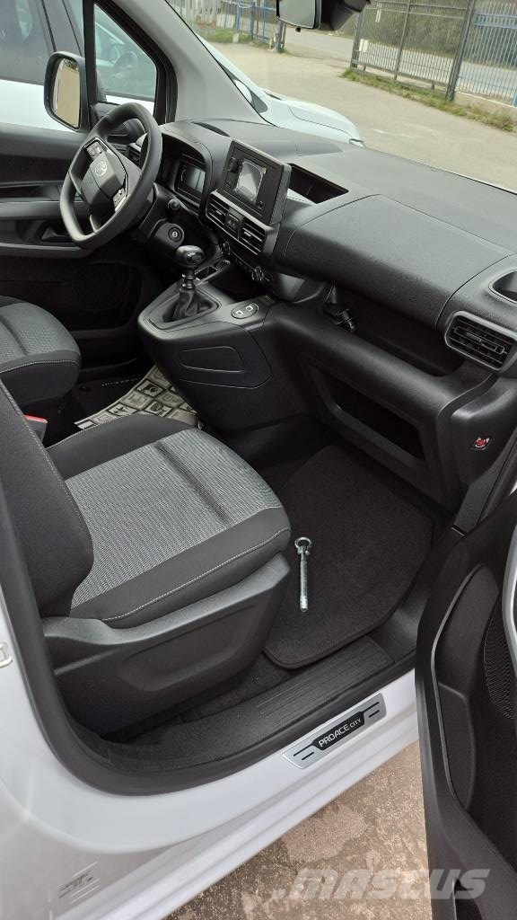 Toyota Proace sity L2 7 Θέσεις deisel Carros