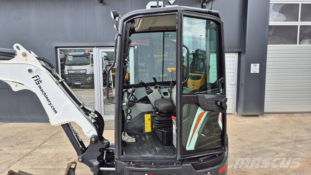 Bobcat E26 - POWERTILT - 2019 YEAR - 1670 HOURS Minigraafmachines < 7t