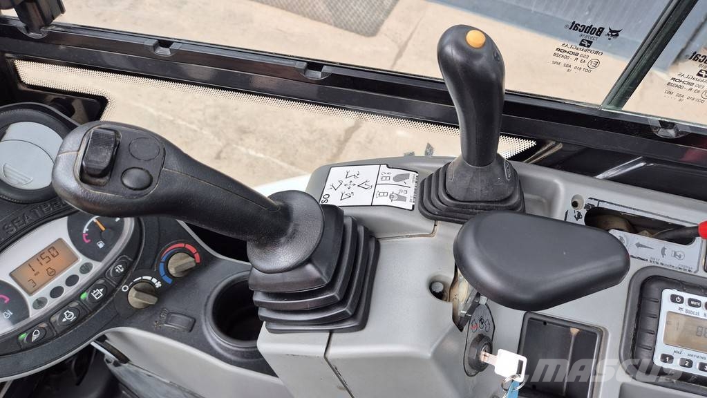 Bobcat E26 - POWERTILT - 2019 YEAR - 1670 HOURS Minigraafmachines < 7t