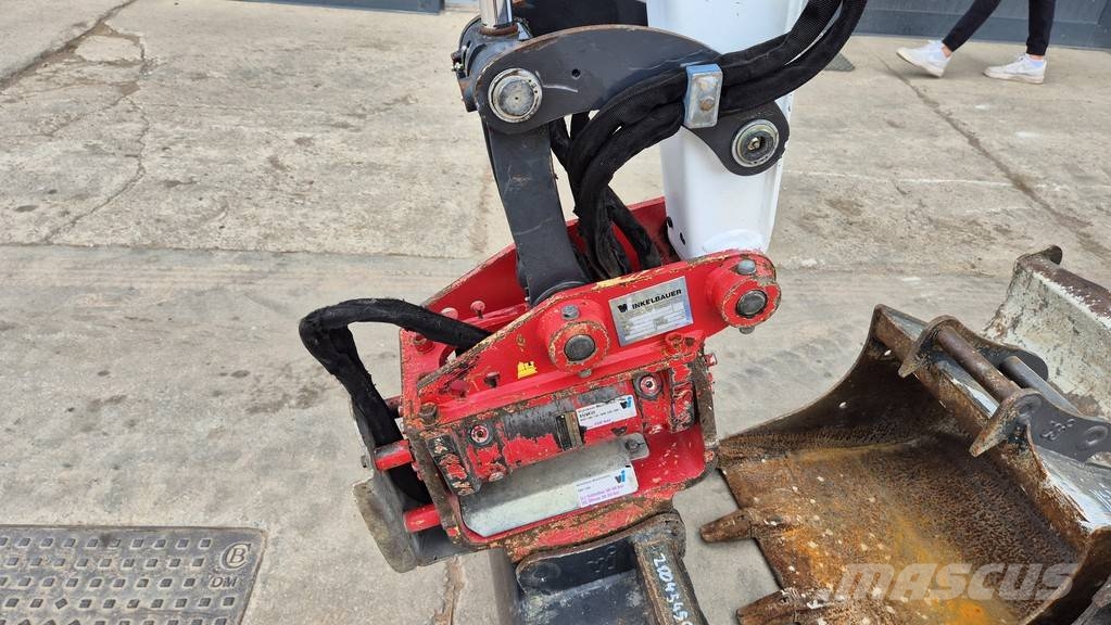 Bobcat E26 - POWERTILT - 2019 YEAR - 1670 HOURS Minigraafmachines < 7t