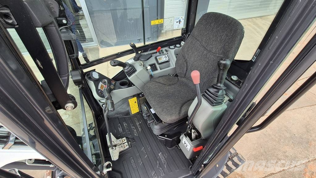 Bobcat E26 - POWERTILT - 2019 YEAR - 1670 HOURS Minigraafmachines < 7t