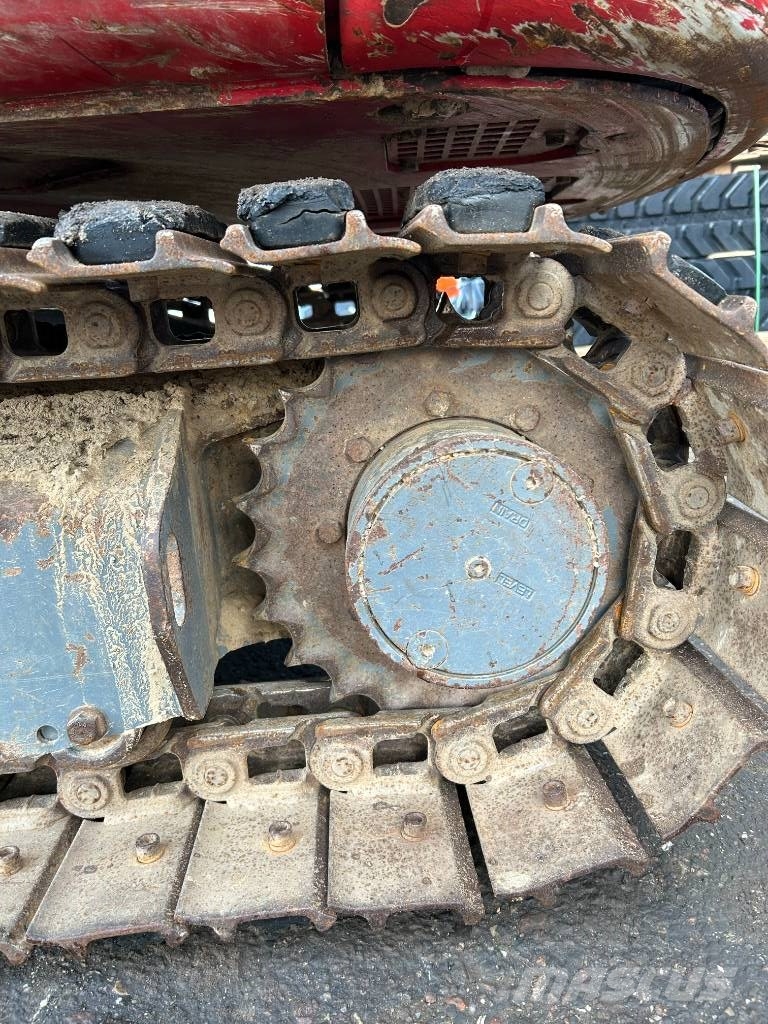 Takeuchi TB 240 Εκσκαφάκι (διαβολάκι) < 7t