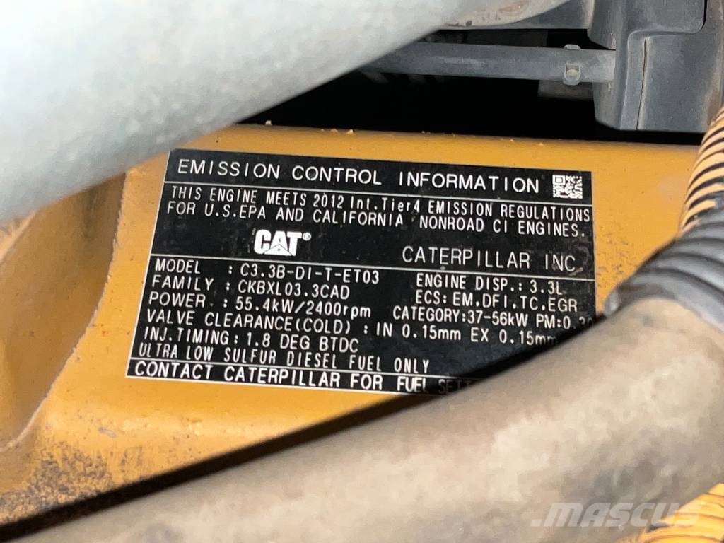 CAT 908 H 2 لوادر بعجل