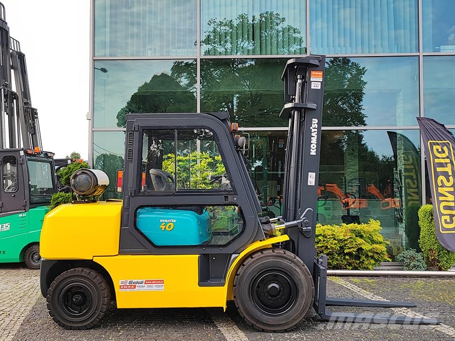 Komatsu FG40T-7 شاحنات LPG