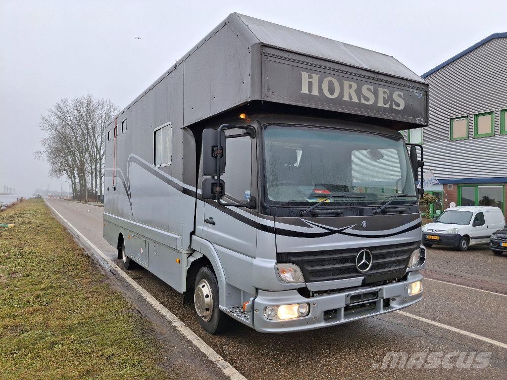 Mercedes-Benz ATEGO 815 Loomaveokid