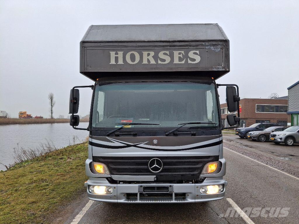 Mercedes-Benz ATEGO 815 Loomaveokid