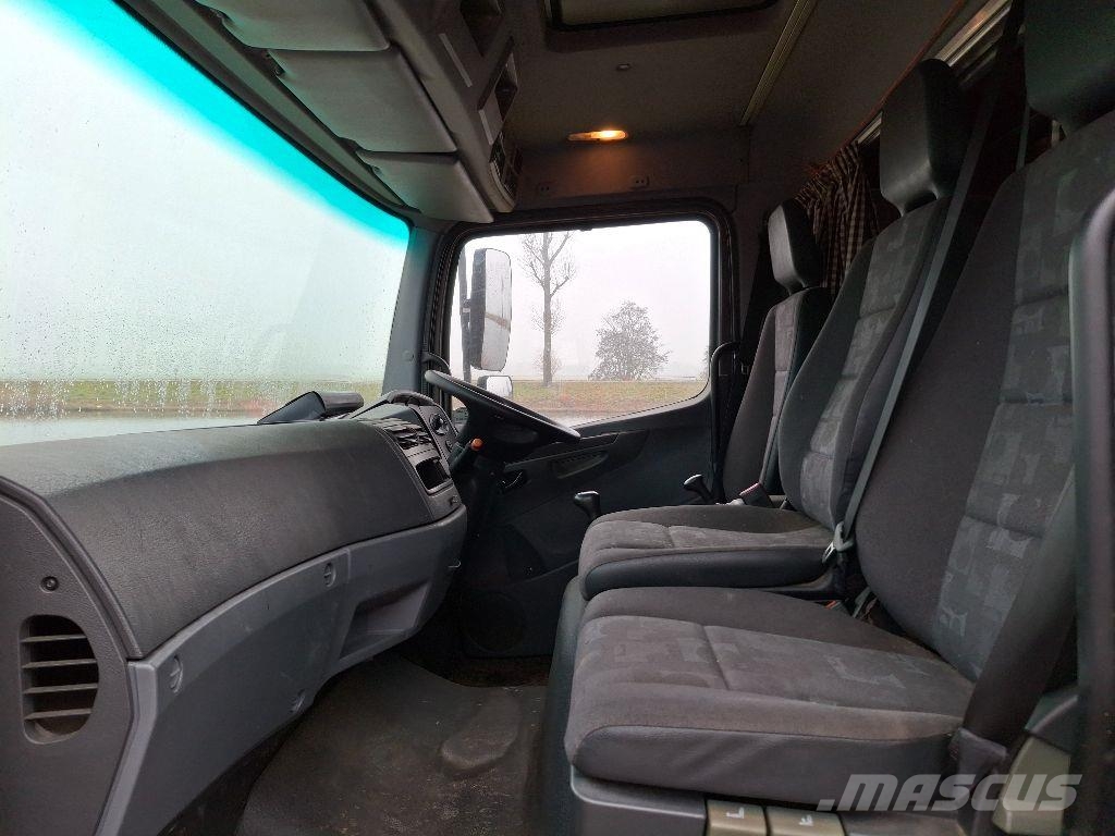Mercedes-Benz ATEGO 815 Loomaveokid