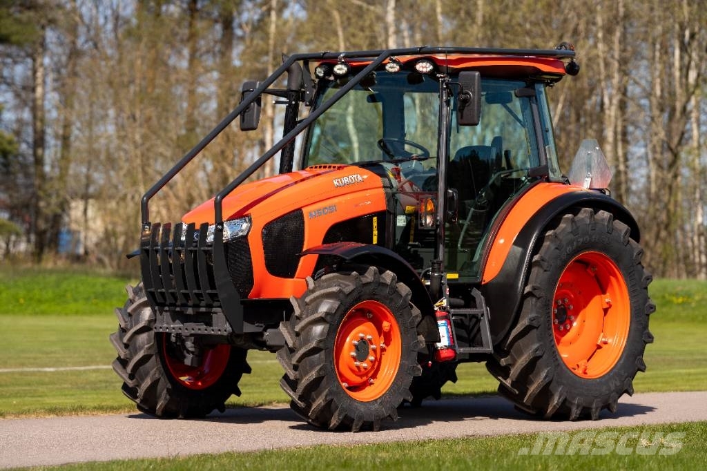 Kubota M5-112 Traktorit