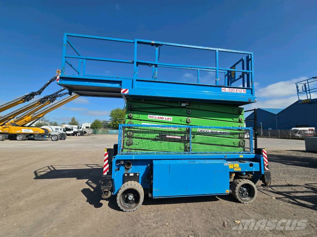 Holland Lift HL220 E12 Scissor lifts