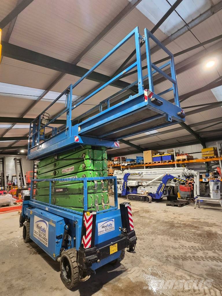 Holland Lift HL220 E12 Scissor lifts