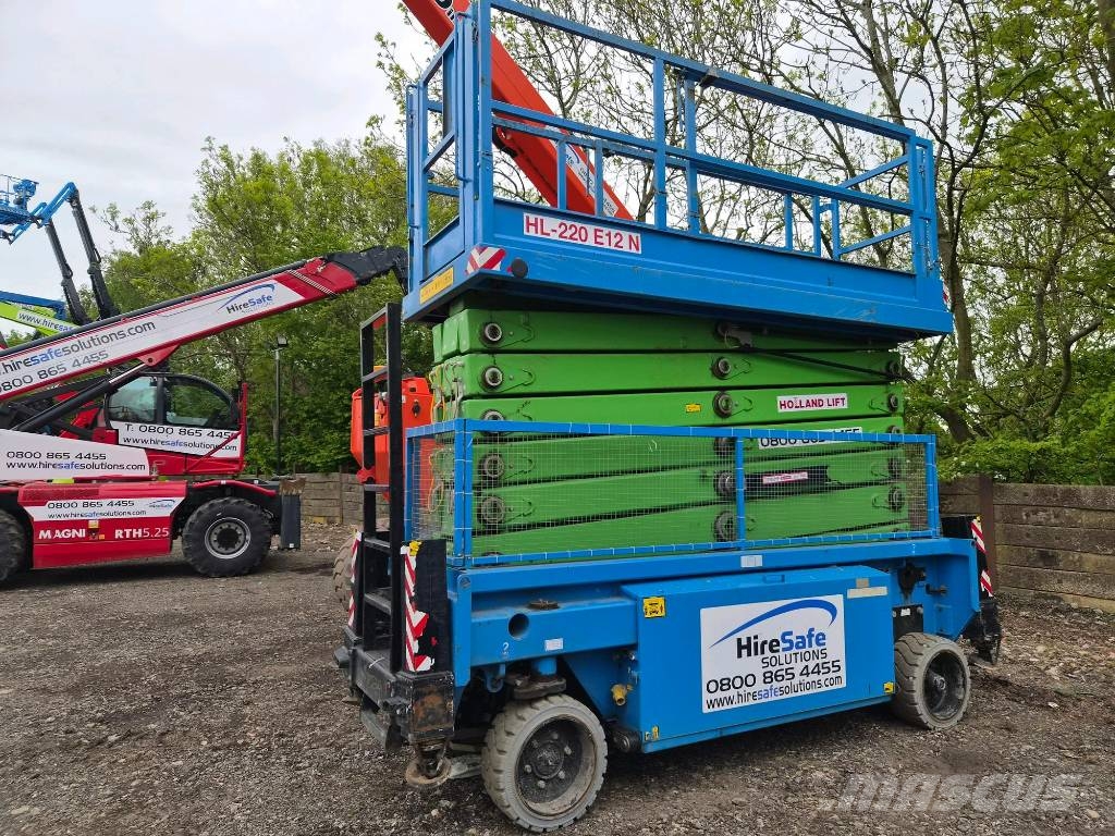 Holland Lift HL220 E12 Scissor lifts