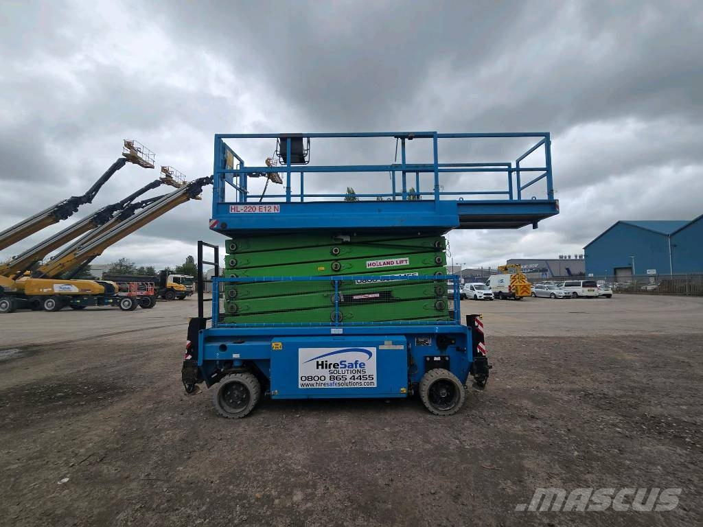 Holland Lift HL220 E12 Scissor lifts