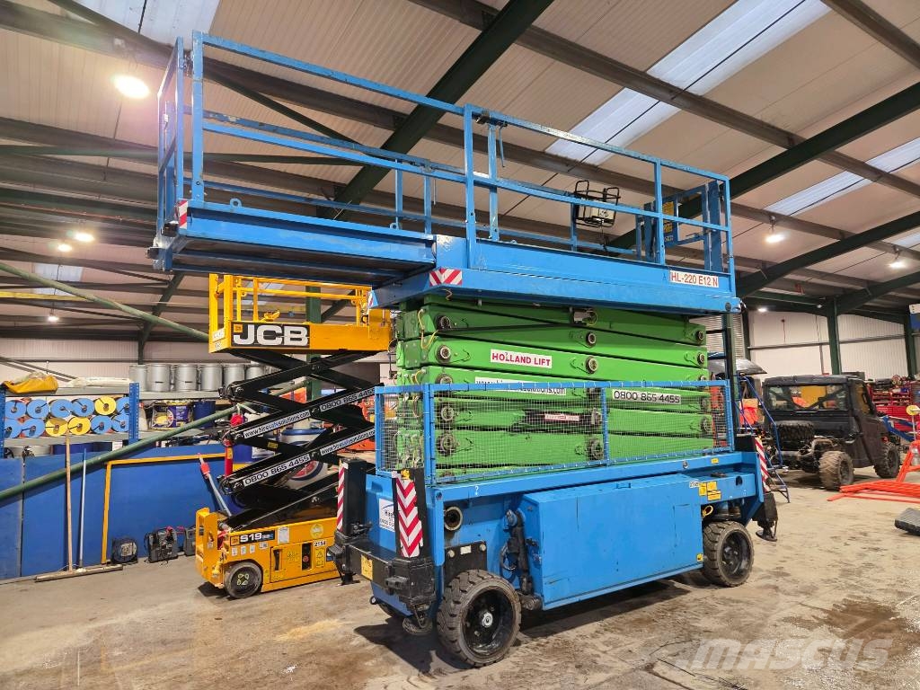Holland Lift HL220 E12 Scissor lifts