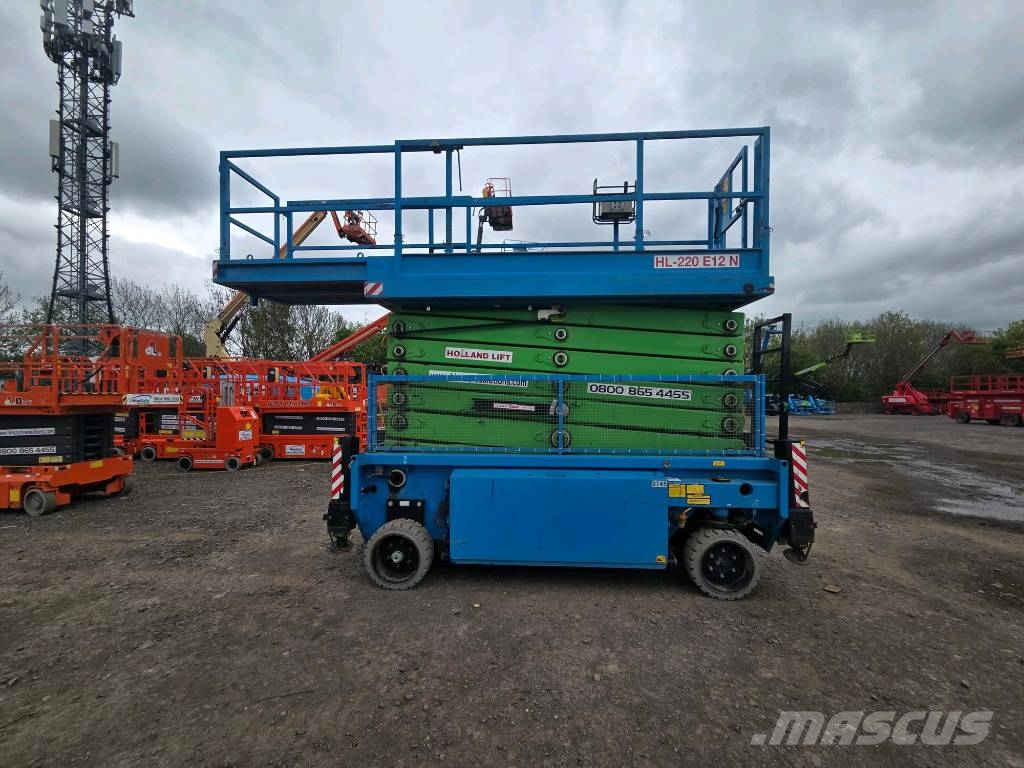 Holland Lift HL220 E12 Scissor lifts