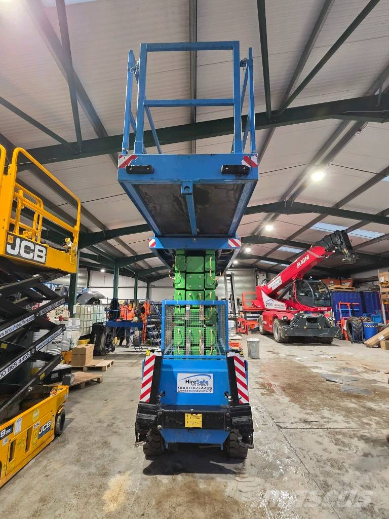 Holland Lift HL220 E12 Scissor lifts