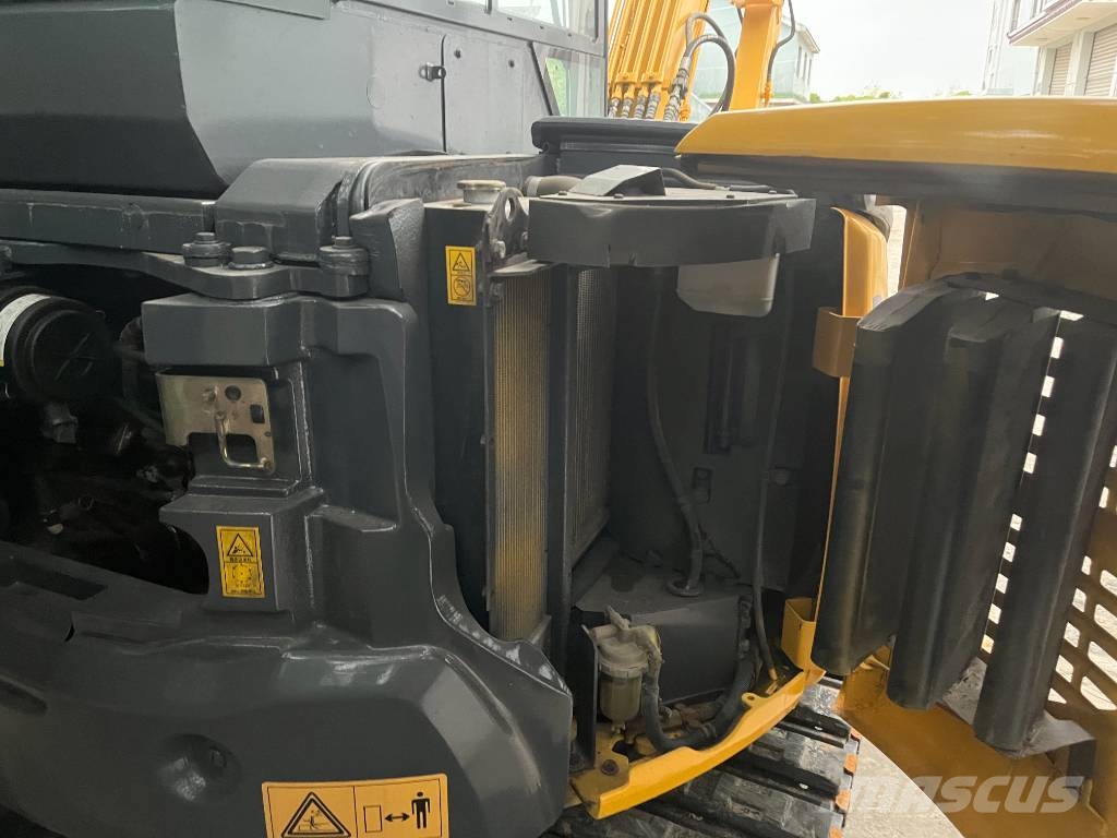 Komatsu PC50 小型挖掘机