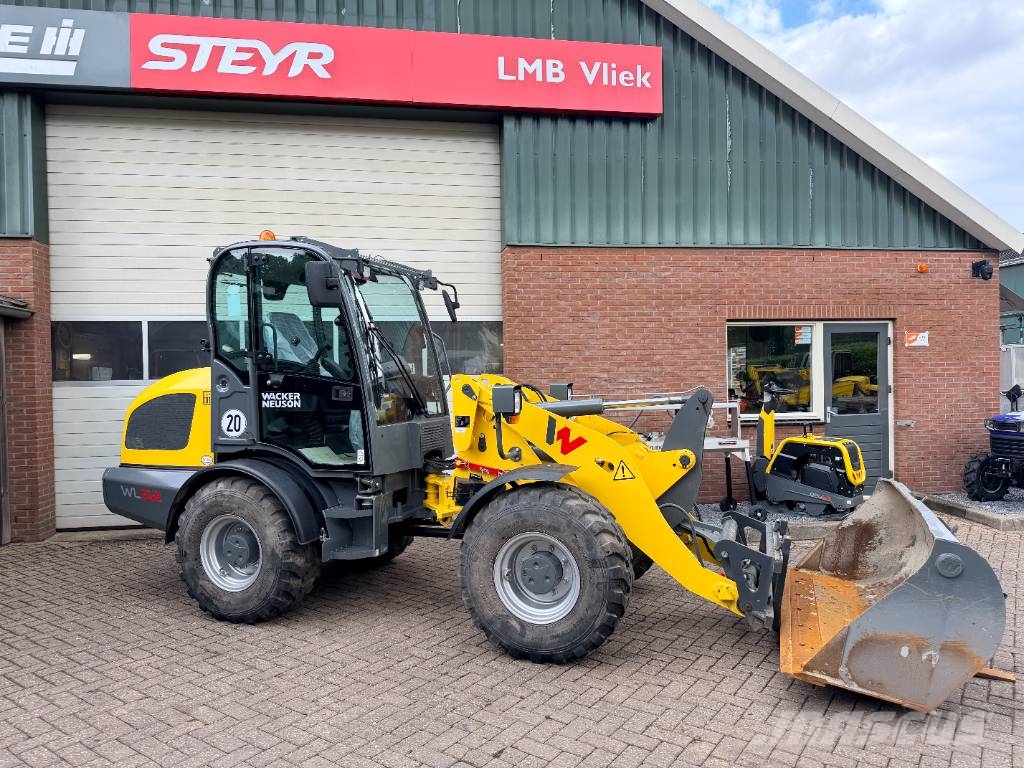 Wacker Neuson WL 52 Kolesové nakladače
