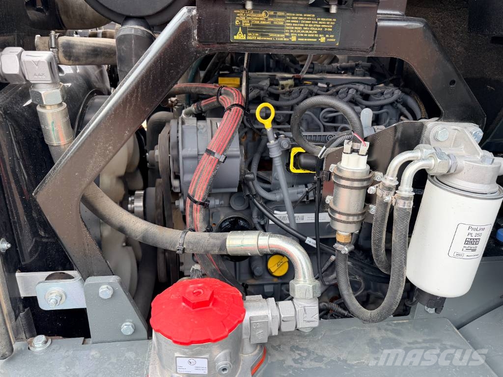 Wacker Neuson WL 52 Kolesové nakladače