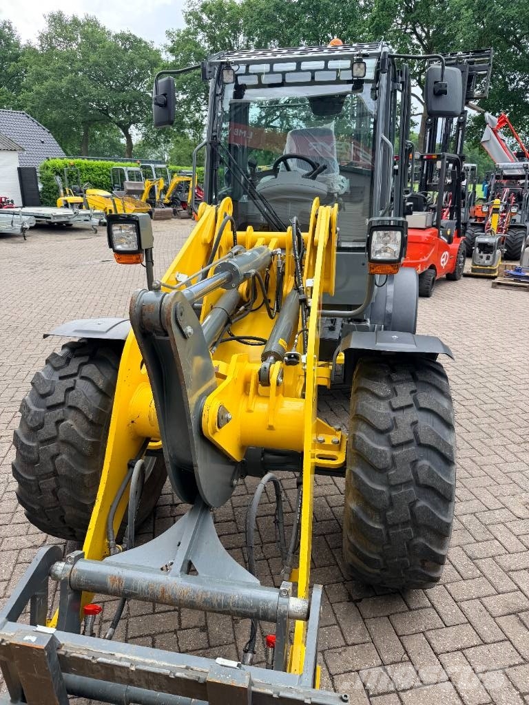 Wacker Neuson WL 52 Kolesové nakladače