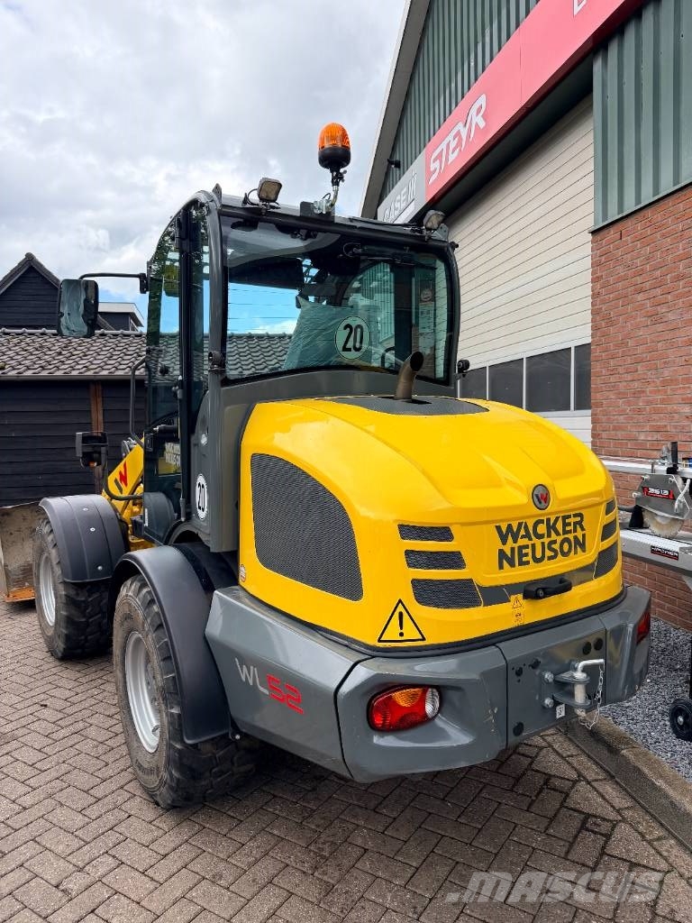 Wacker Neuson WL 52 Kolesové nakladače