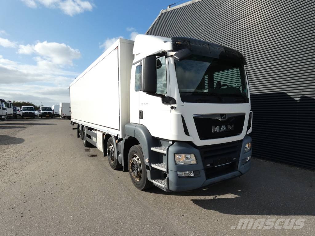 MAN TGS 35.320 Tovornjaki zabojniki