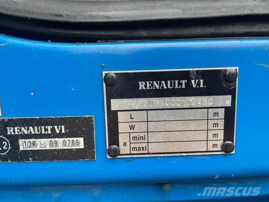 Renault Premium 420 6x2 Tractor Manuel Gearbox Hydraulic G Naudoti vilkikai