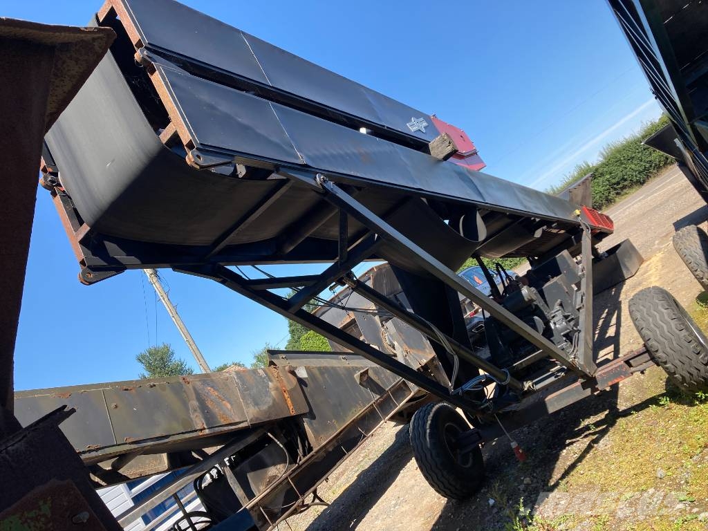 Finlay 524 Stockpiling Conveyor コンベアー