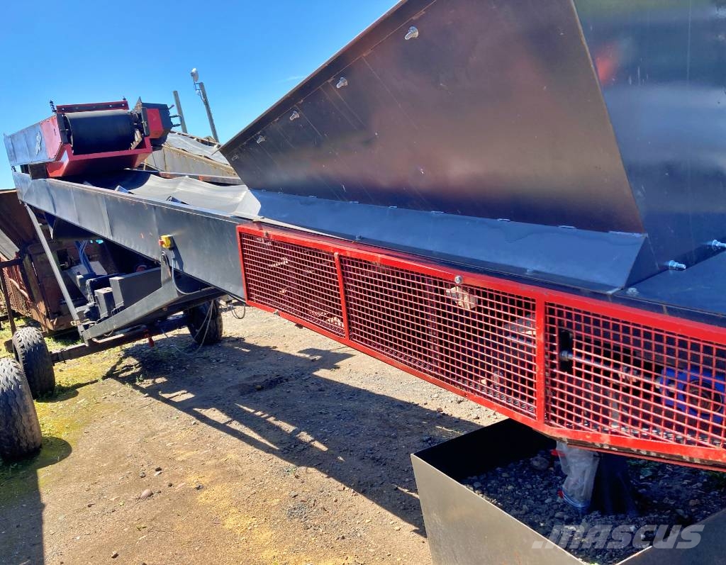 Finlay 524 Stockpiling Conveyor コンベアー