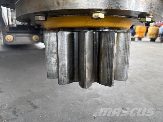 CAT 330 BL USED SWING GEARBOX Трансмиссии и КПП