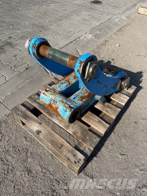 Fuchs MHL 320 Connection Link Backhoes