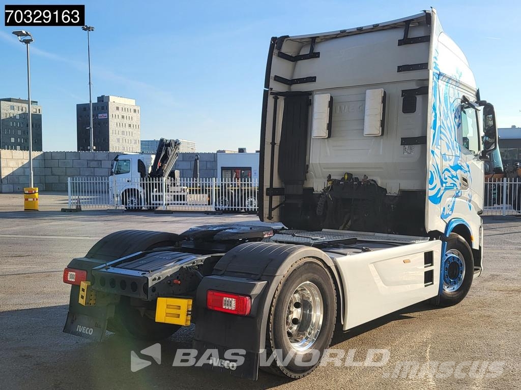 Iveco S-Way 510 4X2 Retarder Full-Air 2xTanks Alcoa's AC وحدات الجر