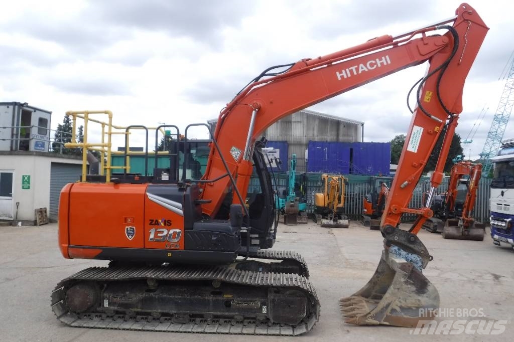 Hitachi ZX 130 LC N-7, 2023, Luton, Bedfordshire, United