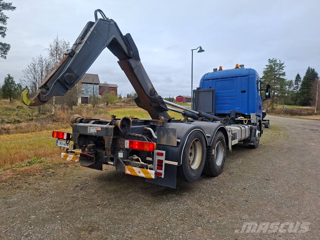 Scania R 124 G 470 Koukkulava kuorma-autot