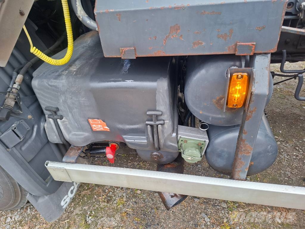 Scania R 124 G 470 Koukkulava kuorma-autot