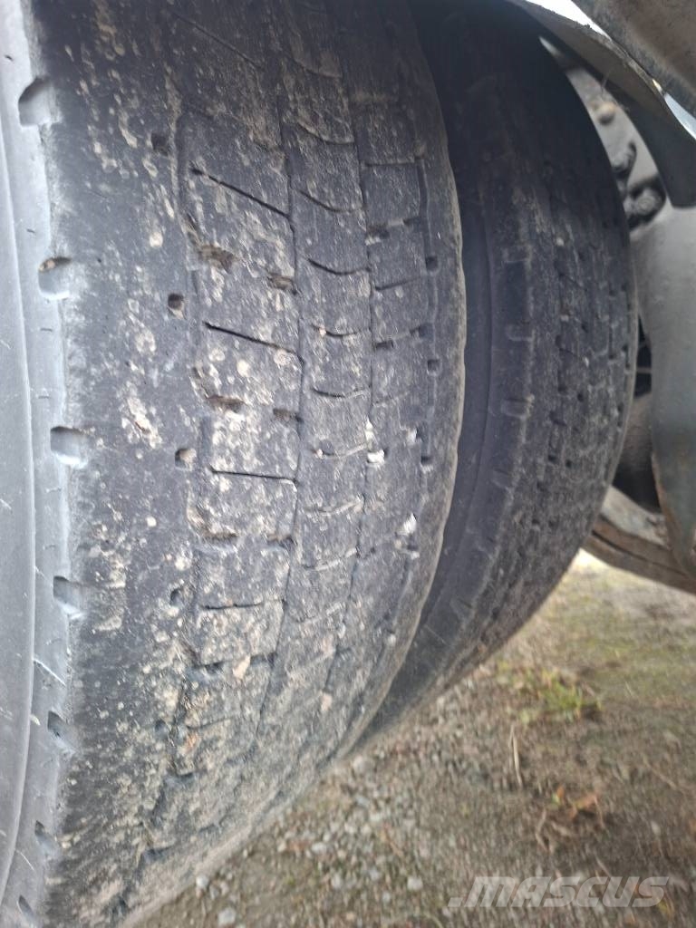 Scania R 124 G 470 Koukkulava kuorma-autot