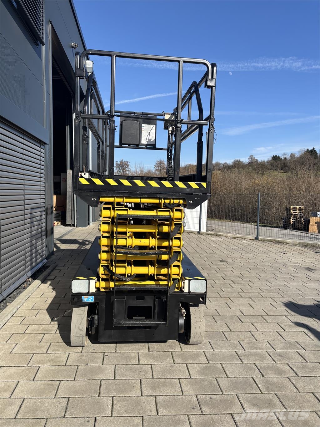 Airo X14 EW Nůžková zvedací plošina